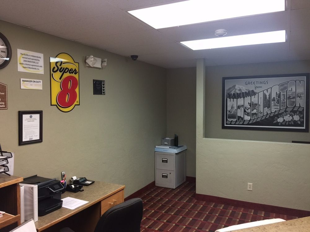 Super 8 By Wyndham Union Gap Yakima Area Hotel Kültér fotó